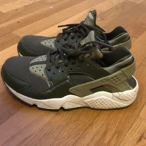 Army green Nike huaraches